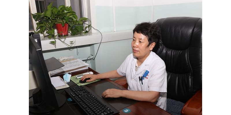 賀小玉    主任醫(yī)師