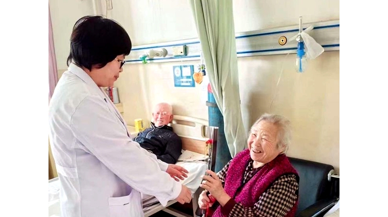九九重陽節(jié) 濃濃感恩情