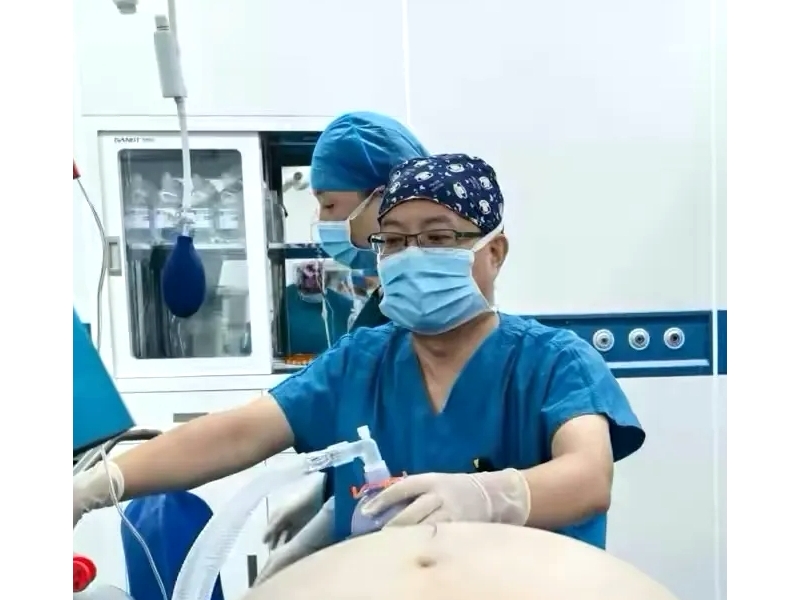 11公斤腹腔巨瘤終卸下，古稀老人重獲新生！